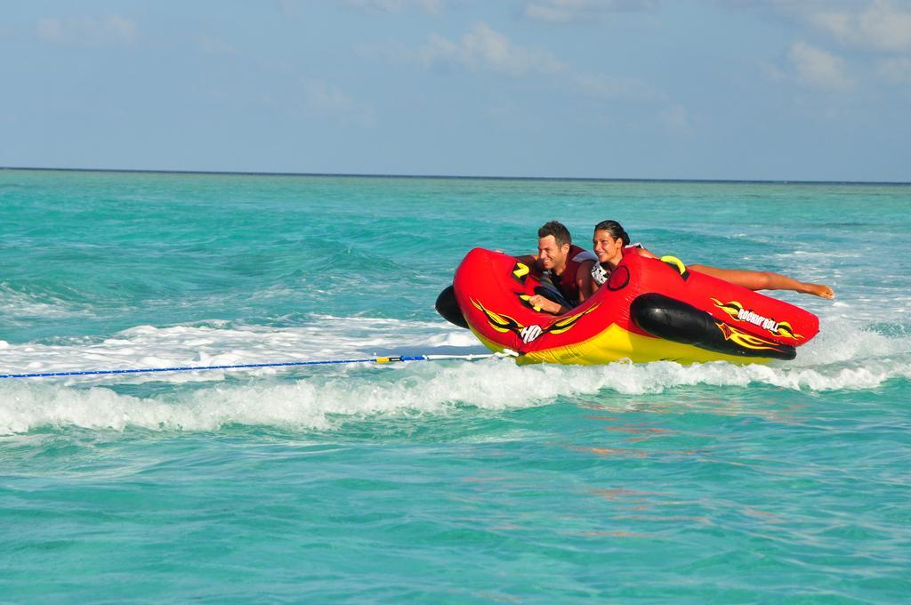 Fun Island Resort & Spa Guraidhoo  Eksteriør billede